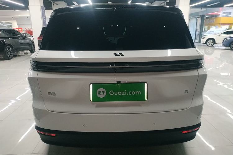 Used Li Auto i8 2025 Model Standard Version Exterior 4