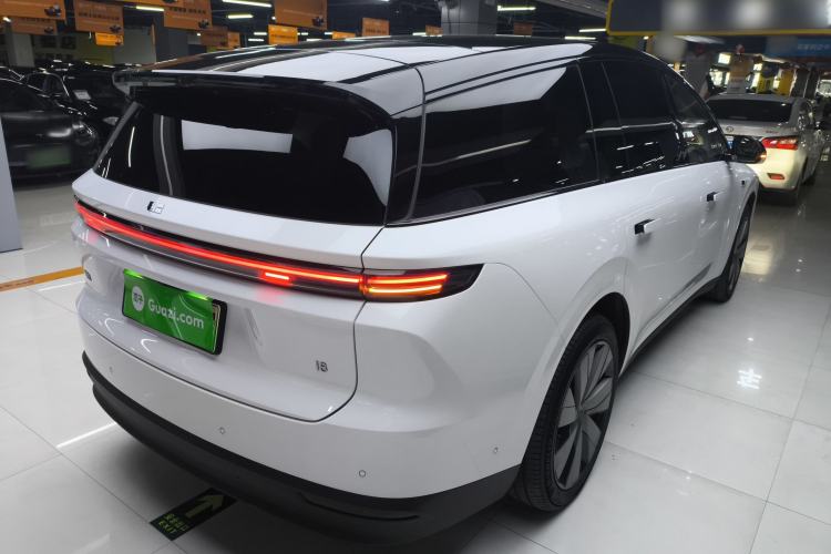 Used Li Auto i8 2025 Model Standard Version Exterior 5