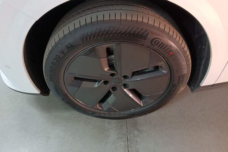 Used Li Auto i8 2025 Model Standard Version Exterior 7