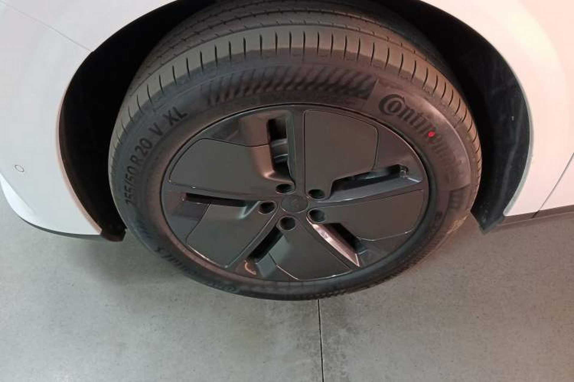 Used Li Auto i8 2025 Model Standard Version Exterior 7