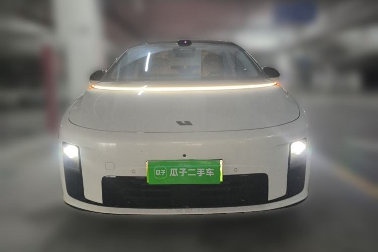 Used Li Auto i8 2025 Model Standard Version Front