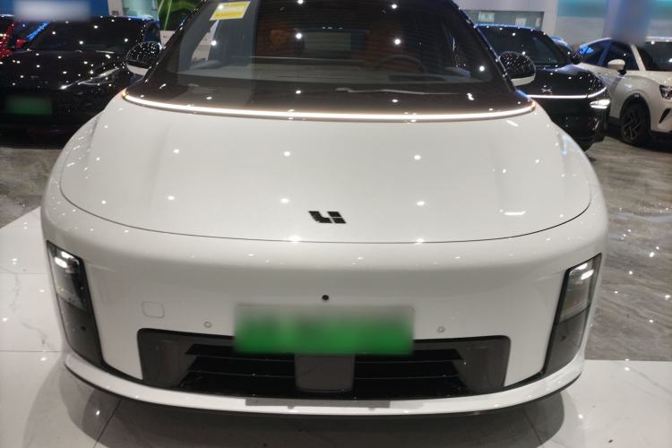 Used Li Auto i8 2025 Model Standard Version Front