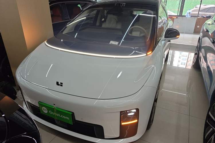 Used Li Auto i8 2025 Model Standard Version Front