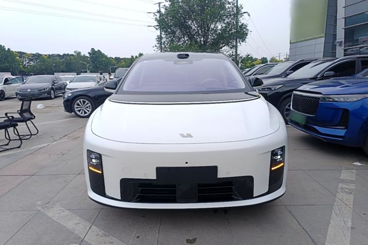 Used Li Auto i8 2025 Model Standard Version Front