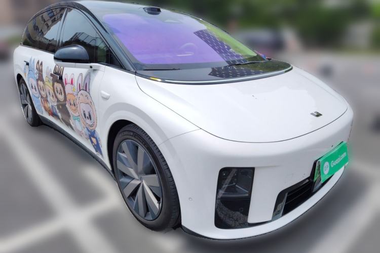 Used Li Auto i8 2025 Model Standard Version Front Right 45 Deg