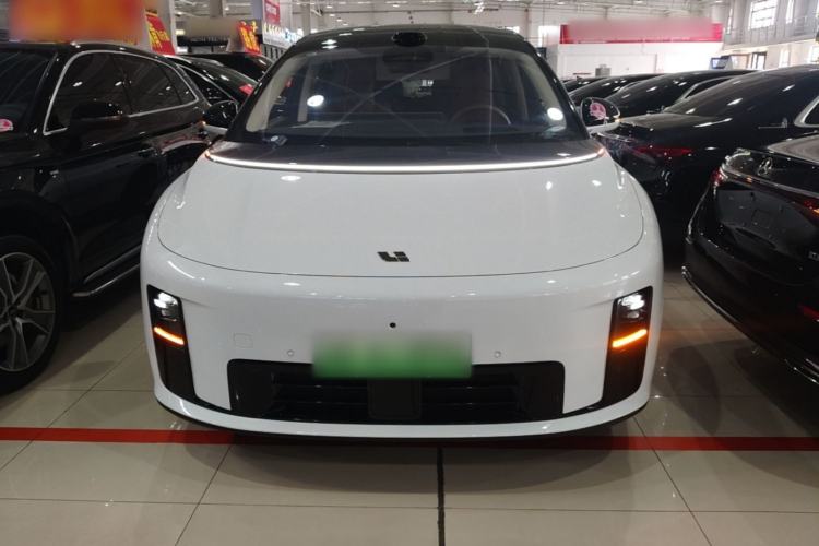 Used Li Auto i8 2025 Model Standard Version Front