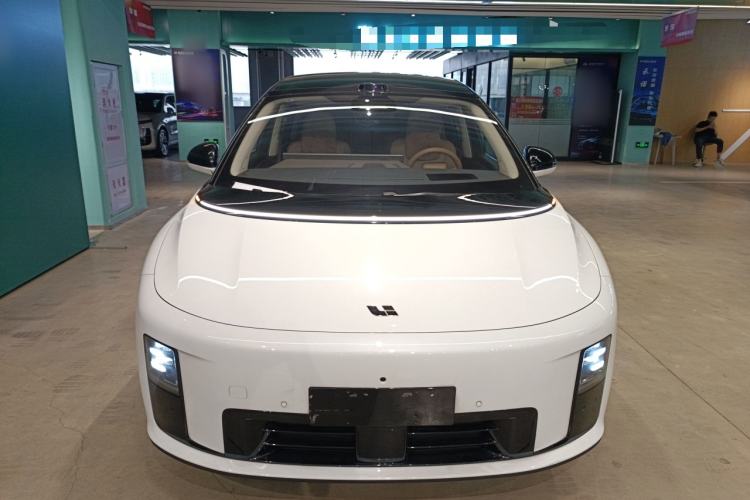 Used Li Auto i8 2025 Model Standard Version Front
