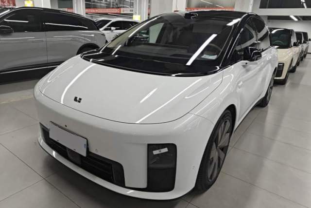 Used Li Auto i8 2025 Model Standard Version