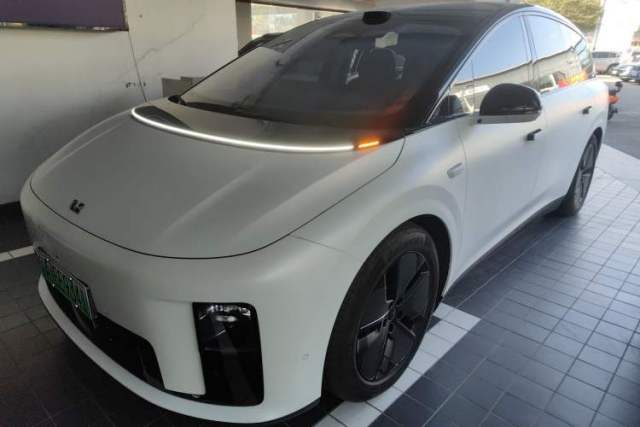 Used Li Auto i8 2025 Model Standard Version