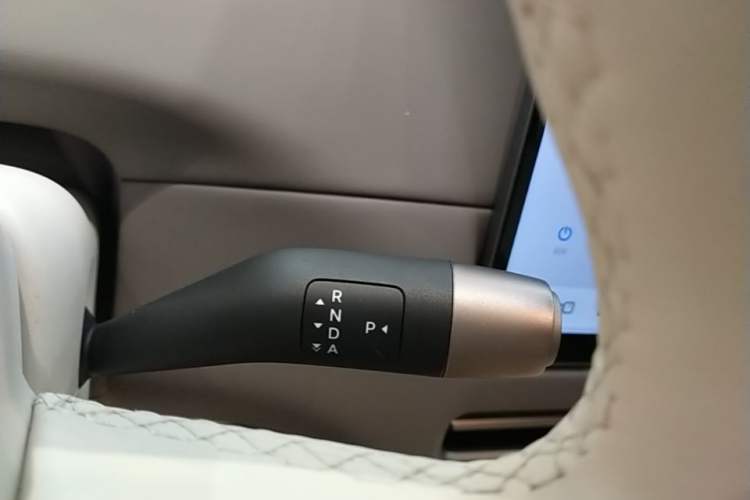 Used Li Auto i8 2025 Model Standard Version Gear Lever