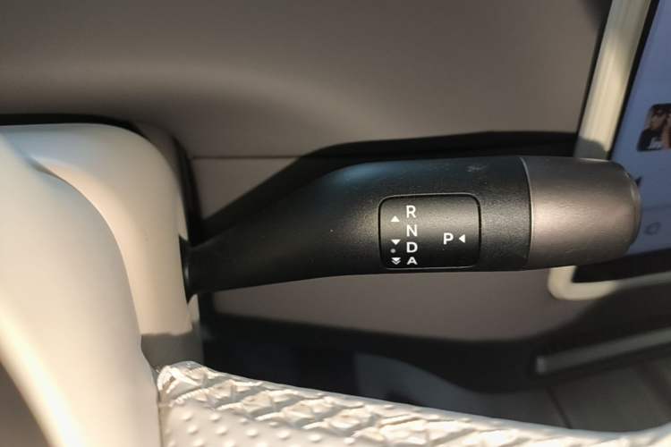 Used Li Auto i8 2025 Model Standard Version Gear Lever
