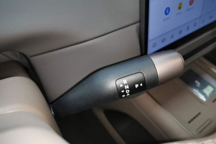 Used Li Auto i8 2025 Model Standard Version Gear Lever