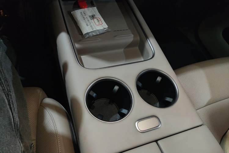 Used Li Auto i8 2025 Model Standard Version Gear Lever