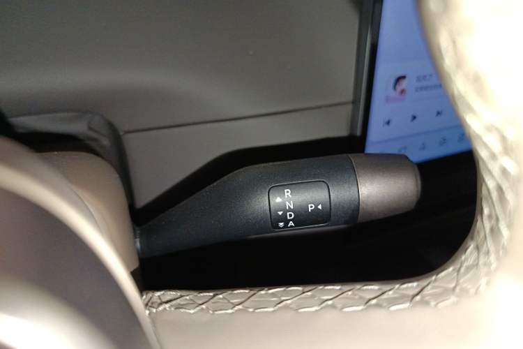 Used Li Auto i8 2025 Model Standard Version Gear Lever