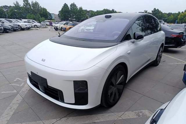 Used Li Auto i8 2025 Model Standard Version