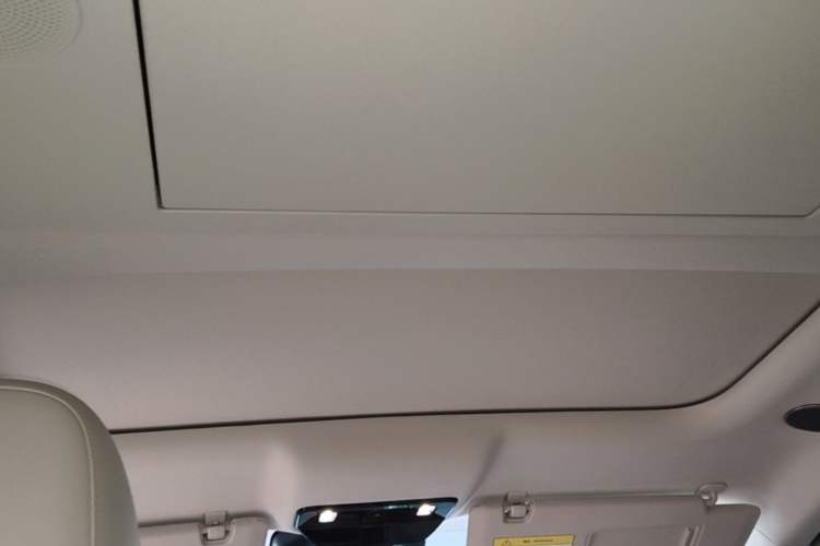 Used Li Auto i8 2025 Model Standard Version Headliner