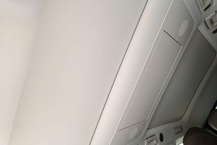 Used Li Auto i8 2025 Model Standard Version Headliner