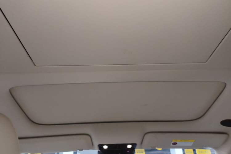 Used Li Auto i8 2025 Model Standard Version Headliner