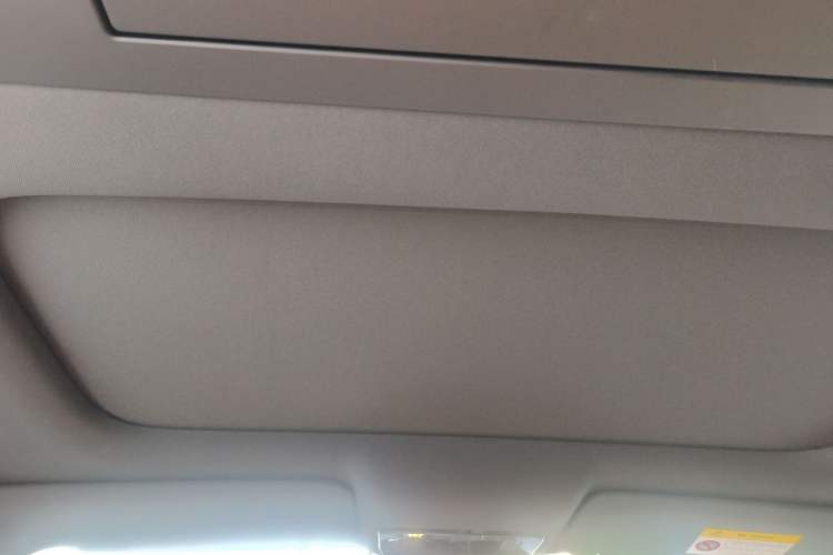 Used Li Auto i8 2025 Model Standard Version Headliner