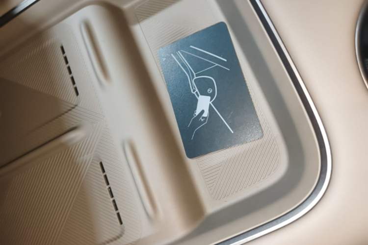 Used Li Auto i8 2025 Model Standard Version Interior 1