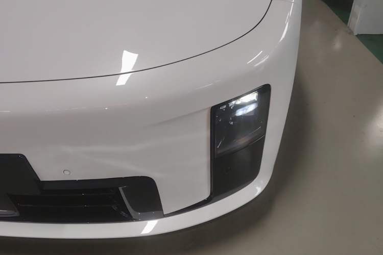 Used Li Auto i8 2025 Model Standard Version Left Front Headlight