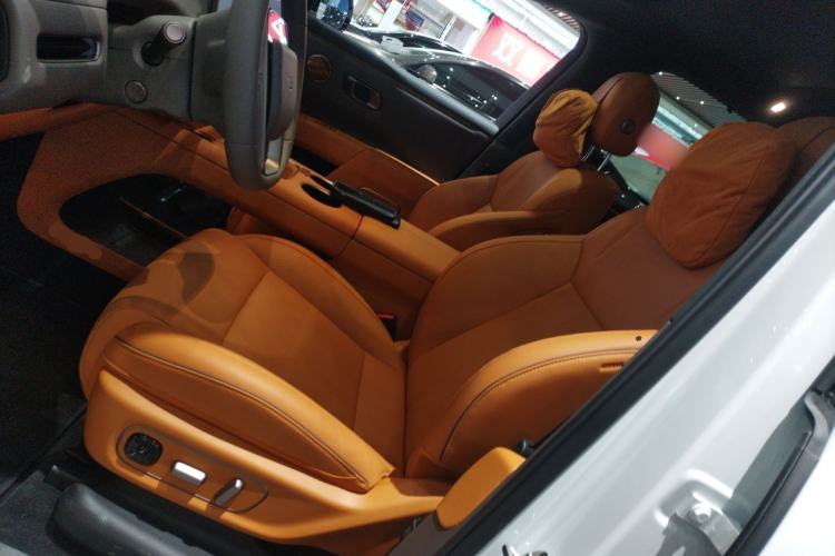 Used Li Auto i8 2025 Model Standard Version Left Front Seat