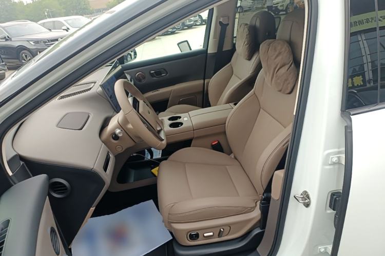 Used Li Auto i8 2025 Model Standard Version Left Front Seat