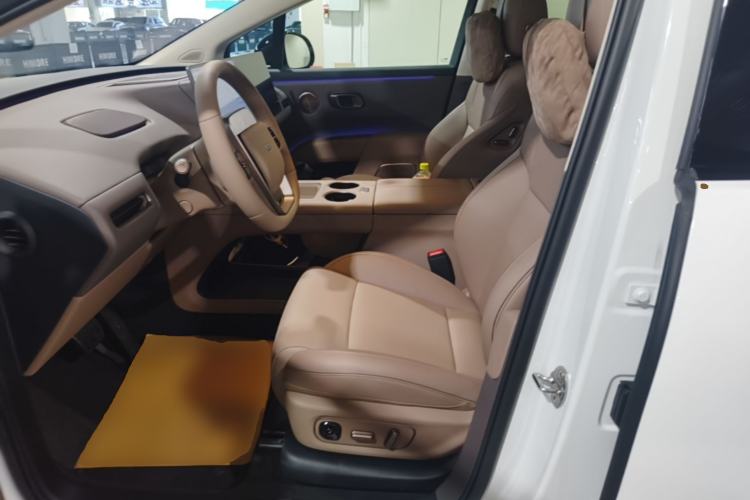 Used Li Auto i8 2025 Model Standard Version Left Front Seat