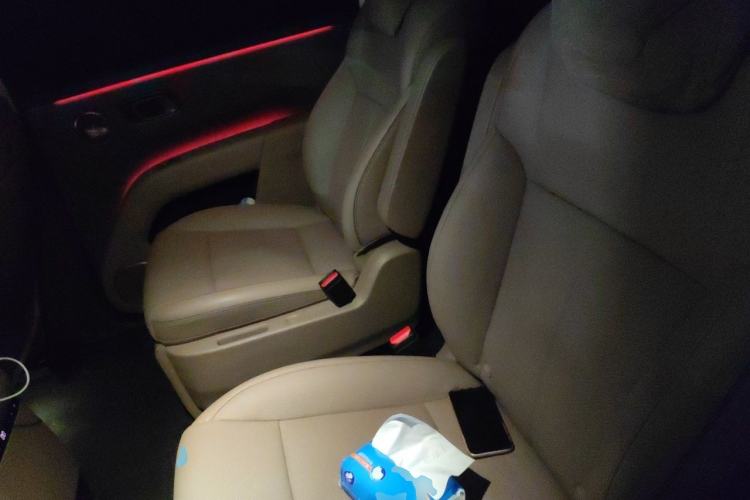 Used Li Auto i8 2025 Model Standard Version Left Rear Seat