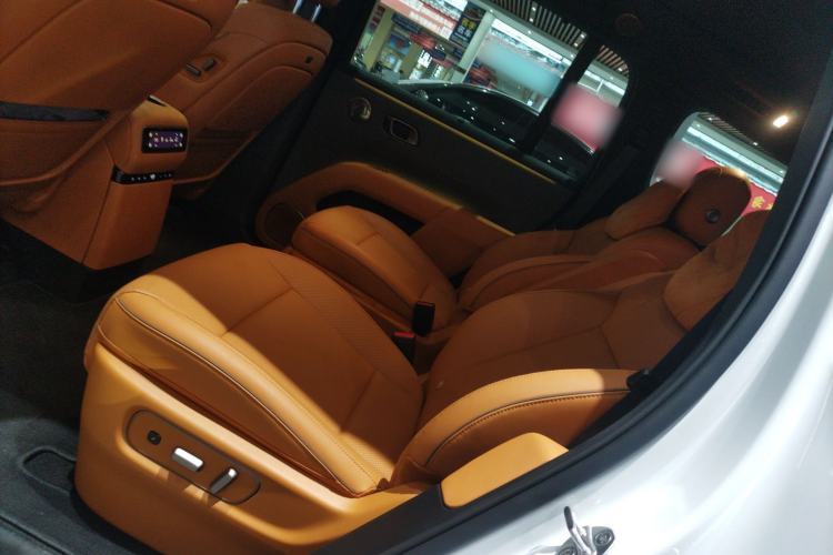 Used Li Auto i8 2025 Model Standard Version Left Rear Seat