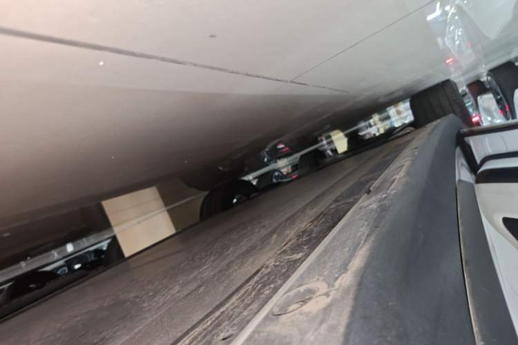 Used Li Auto i8 2025 Model Standard Version Left Side Sill