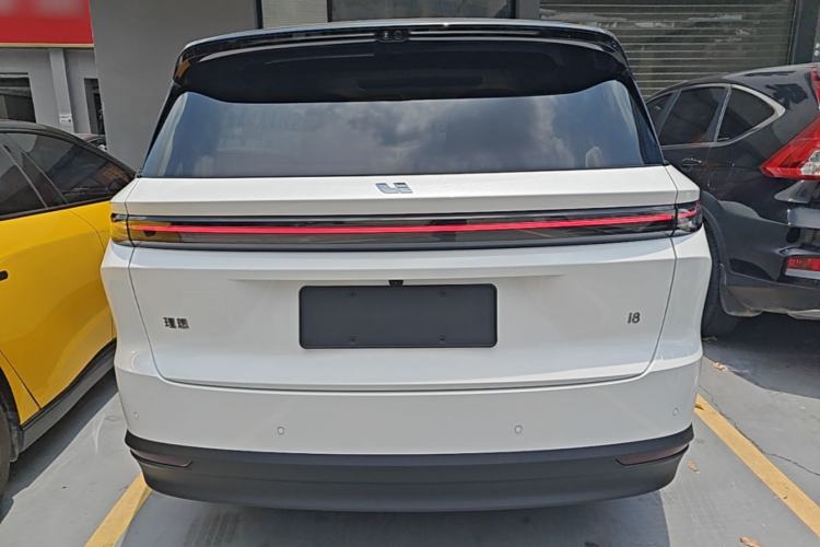 Used Li Auto i8 2025 Model Standard Version Rear