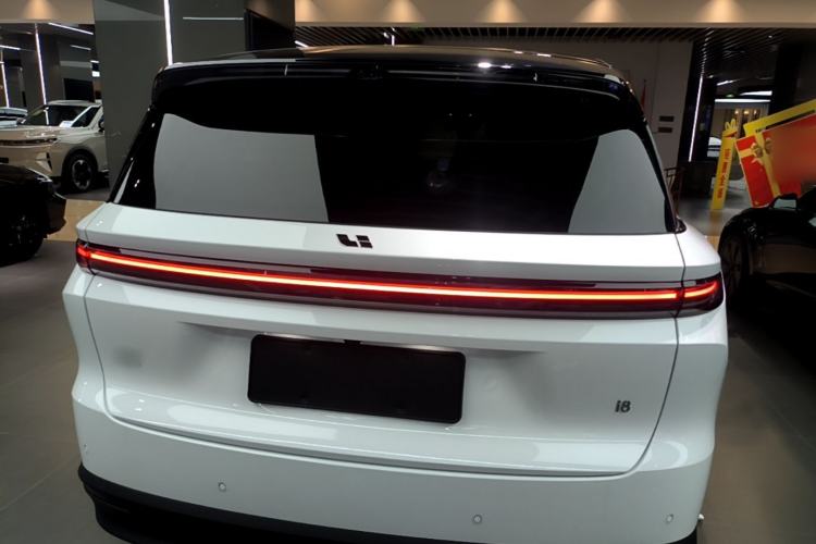 Used Li Auto i8 2025 Model Standard Version Rear