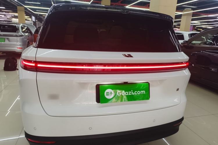 Used Li Auto i8 2025 Model Standard Version Rear