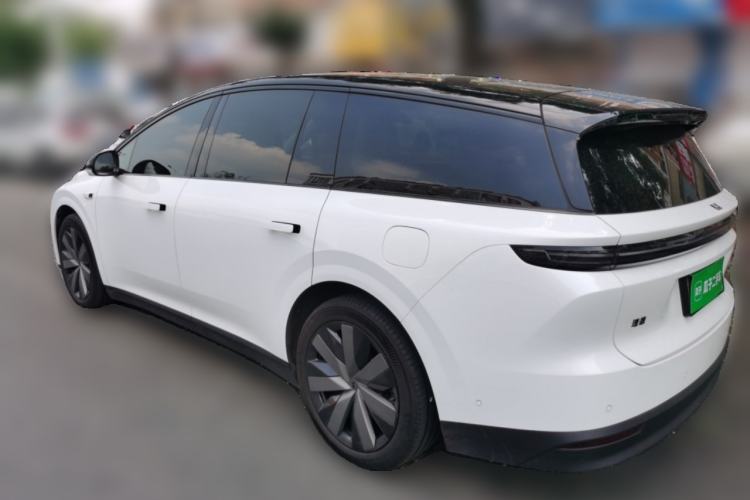 Used Li Auto i8 2025 Model Standard Version Rear Left 45 Deg