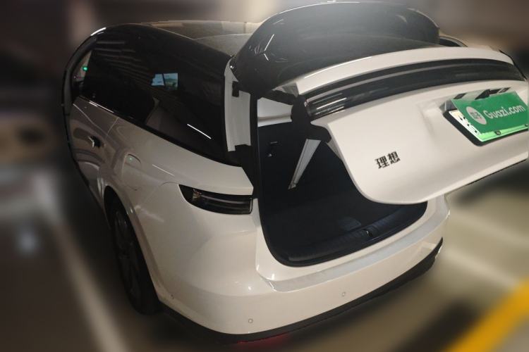 Used Li Auto i8 2025 Model Standard Version Rear Left 45 Deg