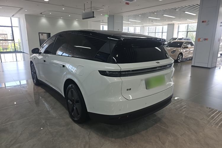 Used Li Auto i8 2025 Model Standard Version Rear Left 45 Deg