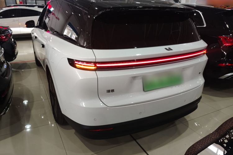 Used Li Auto i8 2025 Model Standard Version Rear Left 45 Deg