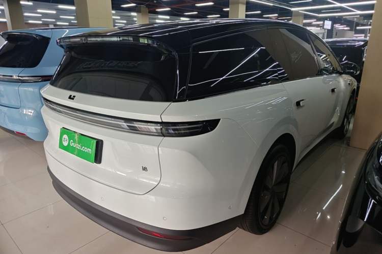 Used Li Auto i8 2025 Model Standard Version Rear Right 45 Deg