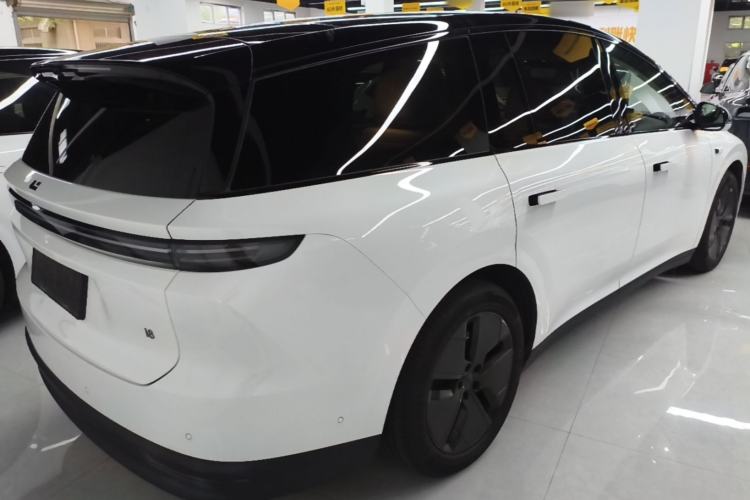 Used Li Auto i8 2025 Model Standard Version Rear Right 45 Deg