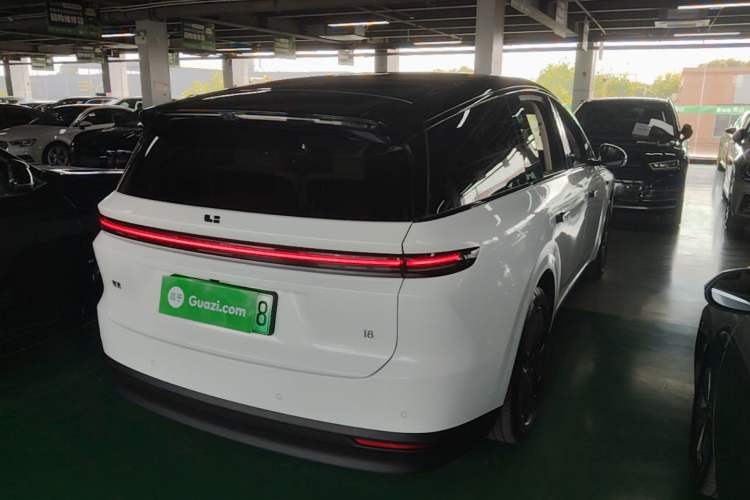 Used Li Auto i8 2025 Model Standard Version Rear Right 45 Deg