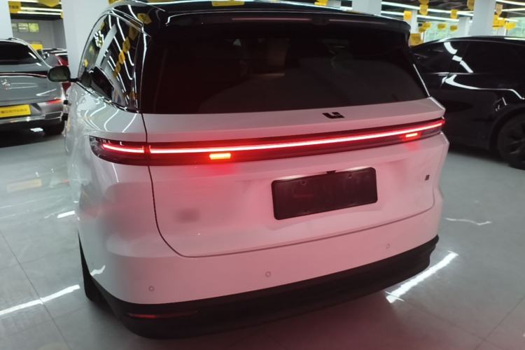 Used Li Auto i8 2025 Model Standard Version Rear