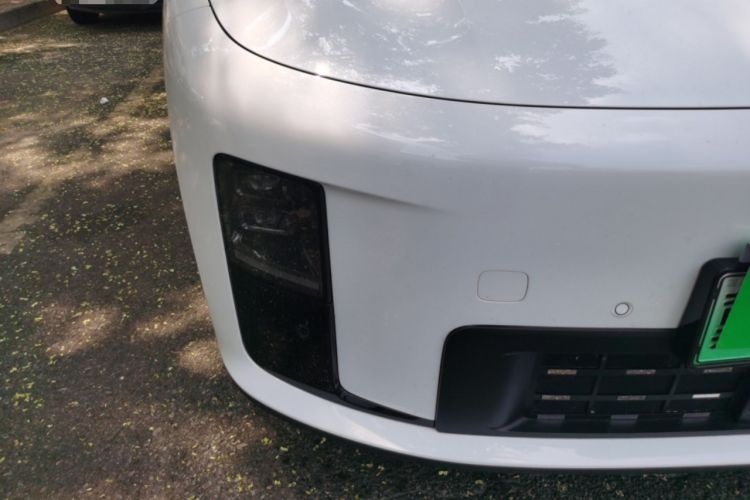 Used Li Auto i8 2025 Model Standard Version Right Front Headlight