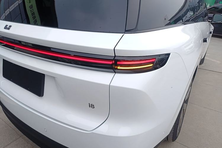 Used Li Auto i8 2025 Model Standard Version Right Rear Taillight
