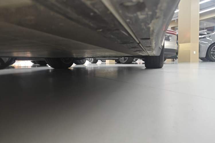 Used Li Auto i8 2025 Model Standard Version Right Side Sill
