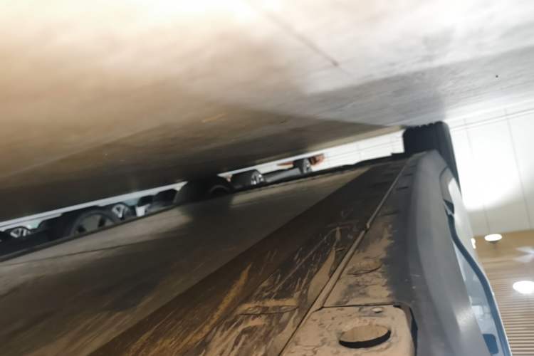 Used Li Auto i8 2025 Model Standard Version Right Side Sill