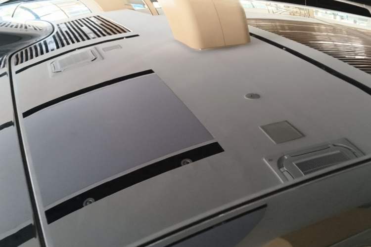 Used Li Auto i8 2025 Model Standard Version Roof