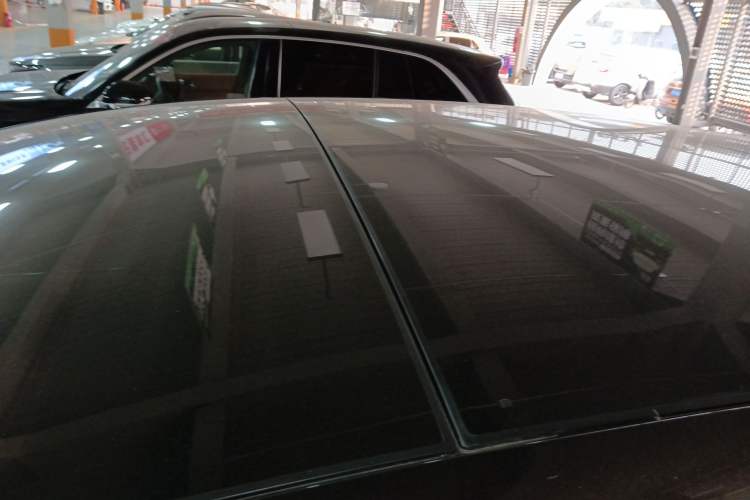Used Li Auto i8 2025 Model Standard Version Roof