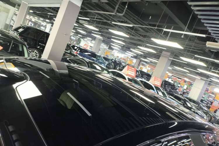 Used Li Auto i8 2025 Model Standard Version Roof