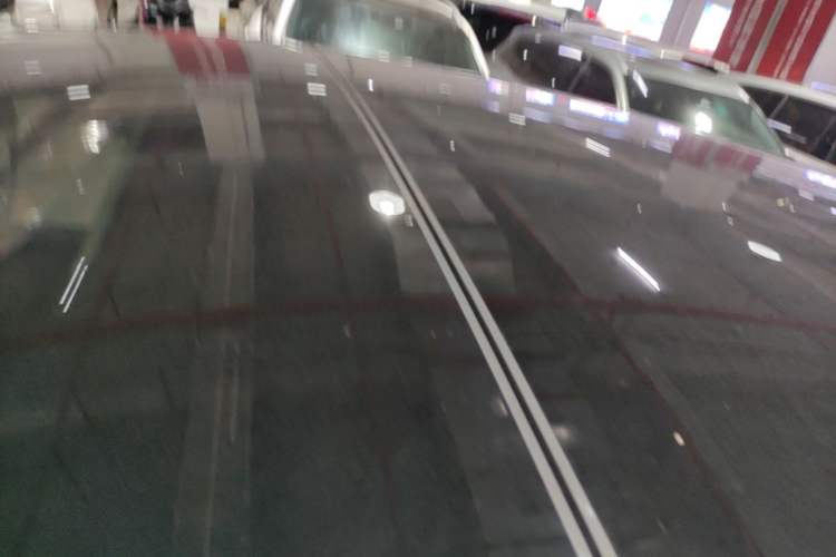 Used Li Auto i8 2025 Model Standard Version Roof